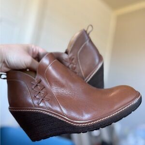Sofft Brown Leather Wedge Shoes